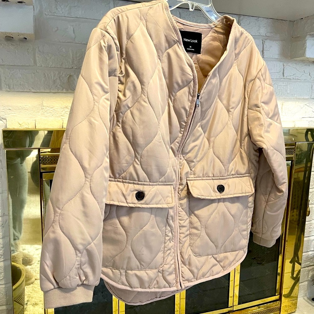 New Look lightweight quilted beige jacket